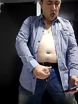 bigcristh79 - BigCristh79's free webcam