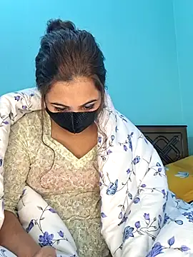 bristy- (Ask my age) - pussy in dildo