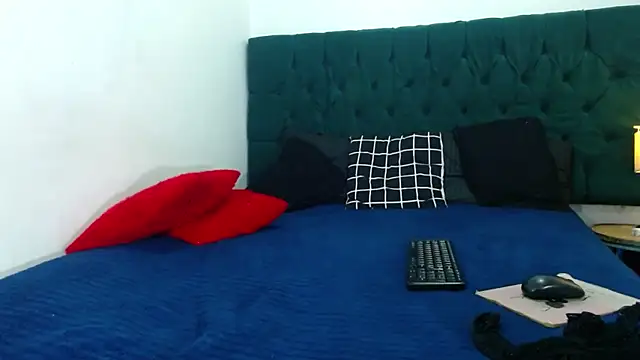 Ariatnaanddilan webcam