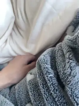 junieel (M twink) - ふるちんしこしこ