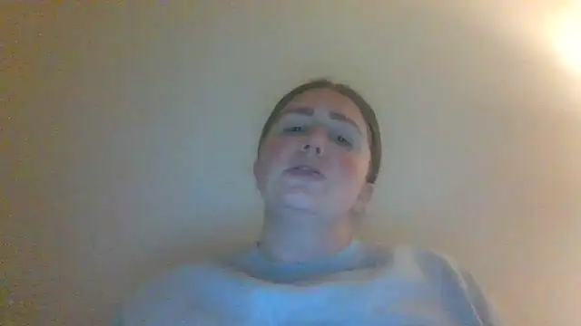 CherryJuneExperience webcam