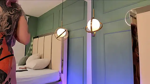 paulina_zuarez webcam