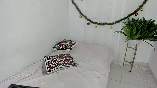 Laura_and_Kevin webcam