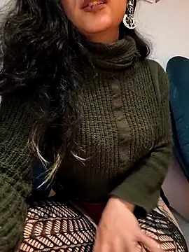 Webcam Model (Lila_Desiree)  is live.Free join now!