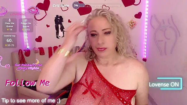 sofiacurvy_45 webcam