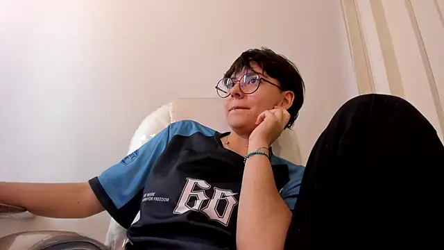 Nathaly_ds webcam stripchat model stream image