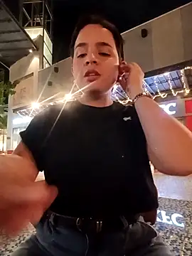 Julieth_hot-69 webcam