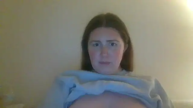 CherryJuneExperience webcam