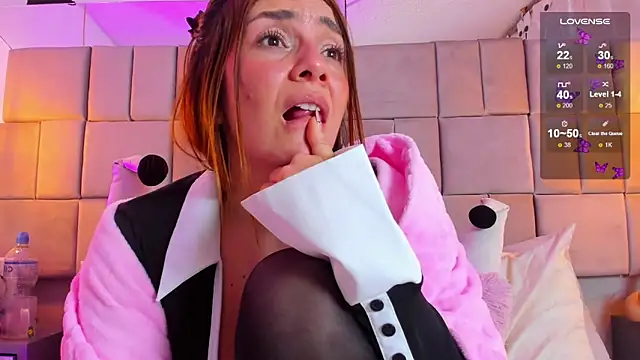 antoneella_jones webcam