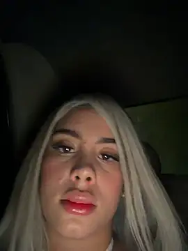 YouCandiSumisa webcam