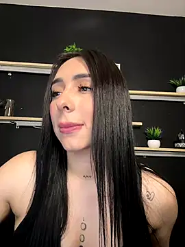 Webcam Model (isabella_jade)  is live.Free join now!