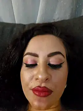 QueensInspireKings webcam