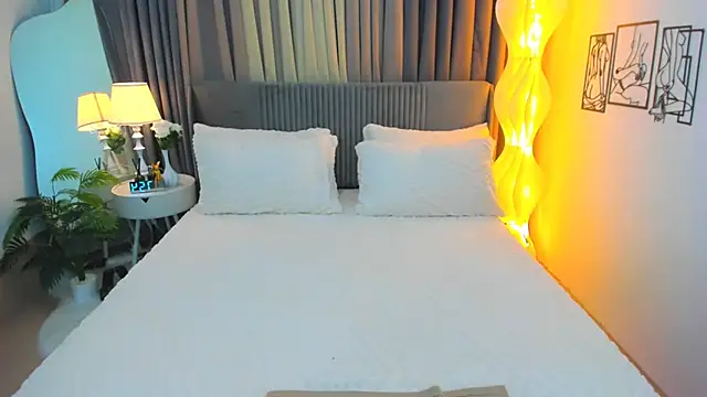 AngeliqueSolace webcam