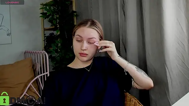 Carol__Cox webcam stripchat model stream image