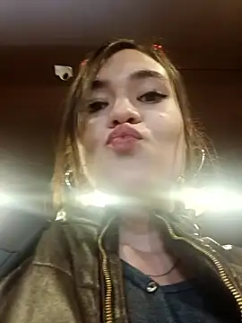 miss_berlyn webcam stripchat model stream image