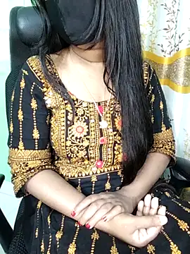 idhika-paul (F young) - Nude show