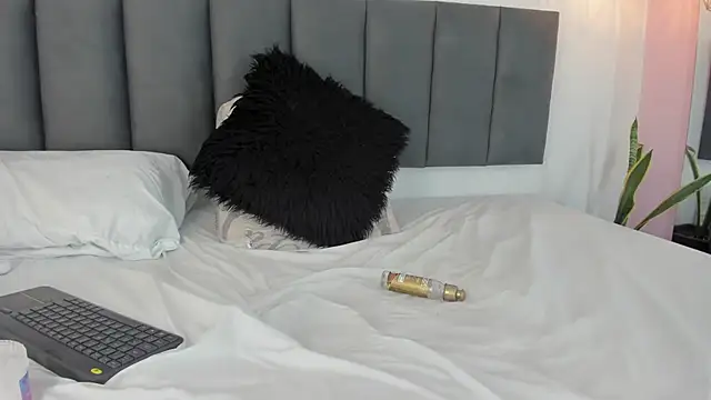 dulce_mmg - Dulce_mmg's free webcam - UK Sex Cams