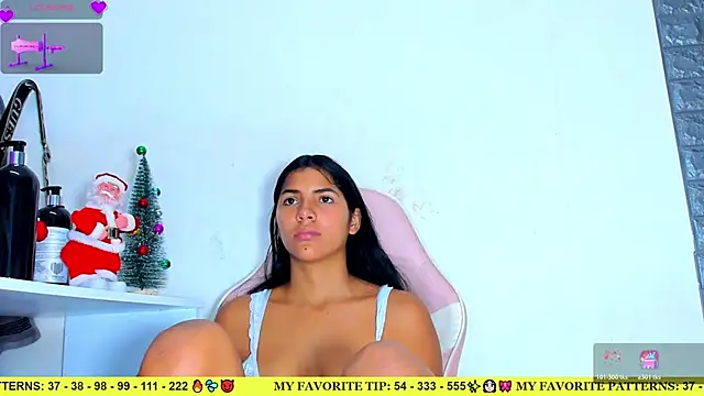 AriannaLewiis webcam