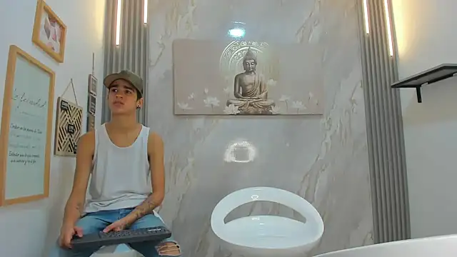 BOYS_OF_MILAMBER webcam