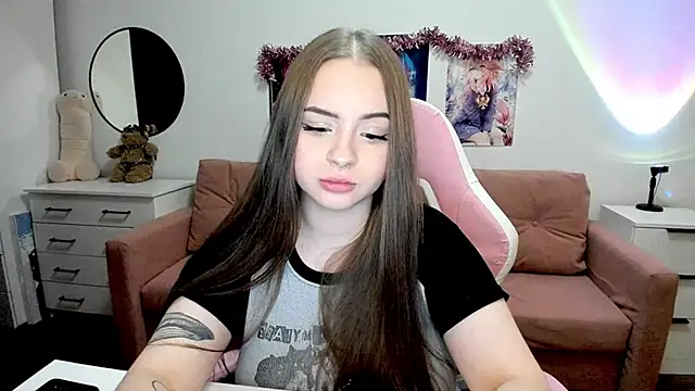 mistress_lain webcam