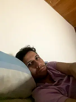 Michaell_Spinelly webcam