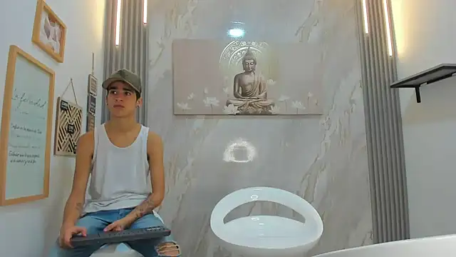 BOYS_OF_MILAMBER webcam