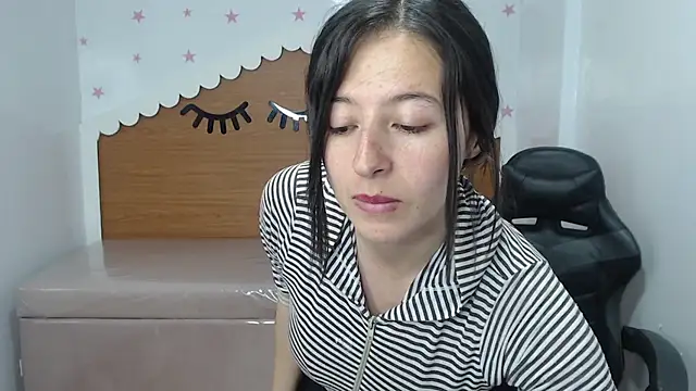 scarlett_percy_t webcam