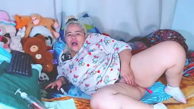 estrellita_fugaz16x - Estrellita_fugaz16x's free webcam - UK Sex Cams