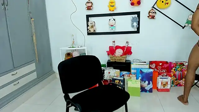 gregorii_adams - Gregorii_adams's free webcam - UK Sex Cams