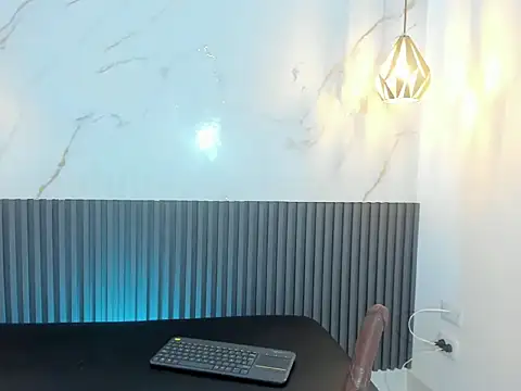 afroditamoore1 - AfroditaMoore1's free webcam - UK Sex Cams