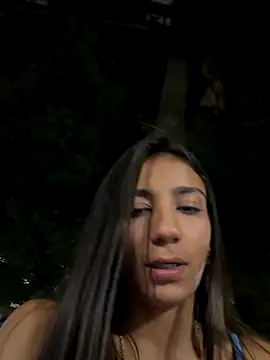 carolina_1111 (F young) - A stranger touches my tits