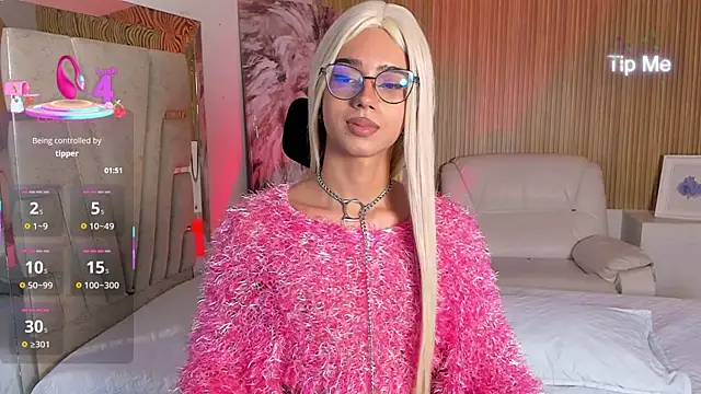 VictoriaMonroee_ webcam