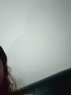 emy_ross_ (F teen) - Squirt + Domi control