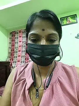 Tamil_Ishu webcam