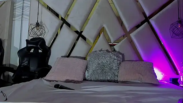 FernandaRousse webcam