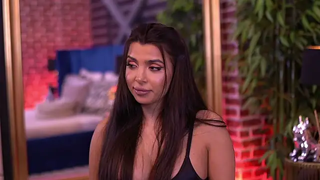 NicoleCellini webcam