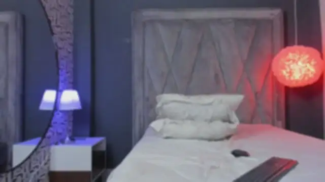 Pamela_Johnsonn webcam