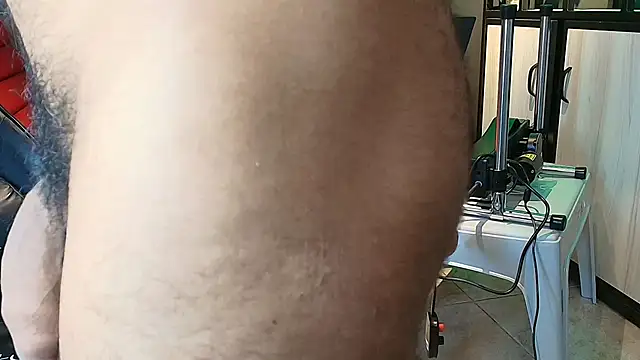 MyStrongSubmissive webcam