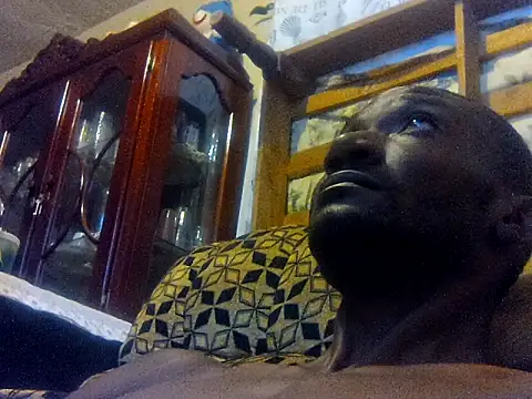 LookingLover34 webcam