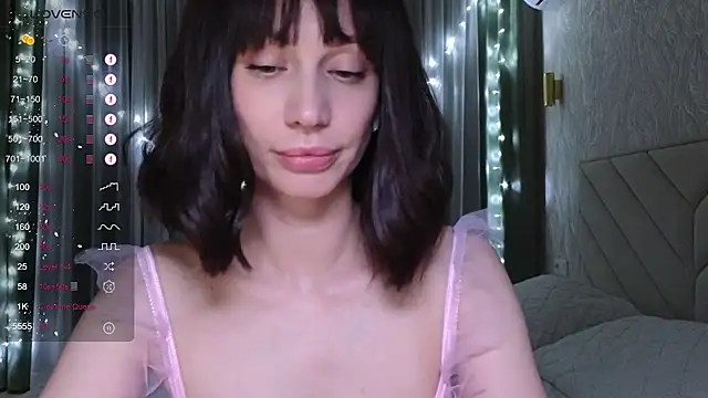 Alice_Wonders webcam