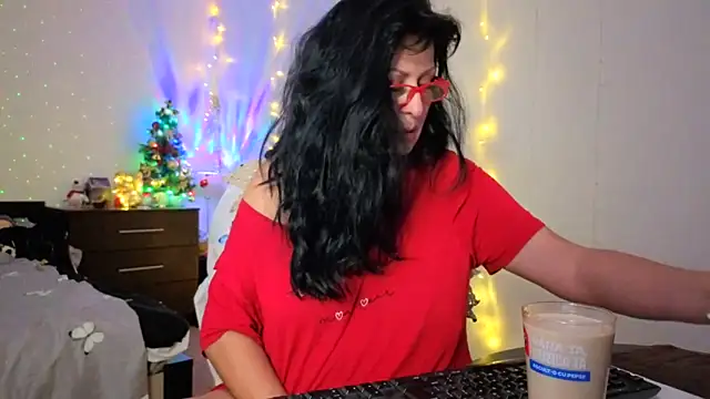 SexyAndBadGirl webcam