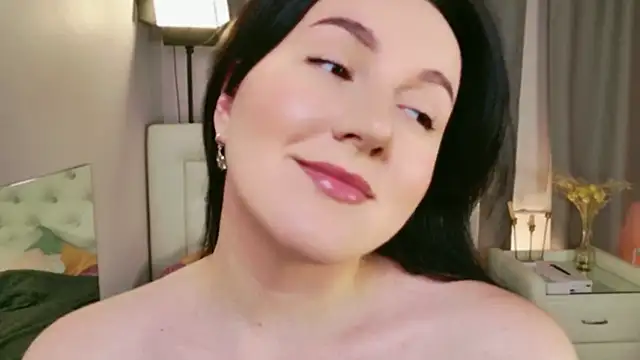 love_me__tonight_ webcam