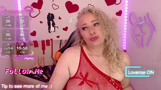 sofiacurvy_45 webcam