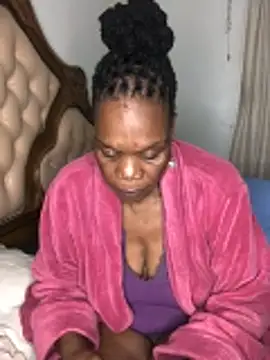 Webcam Model (Hotcougar)  is live.Free join now!