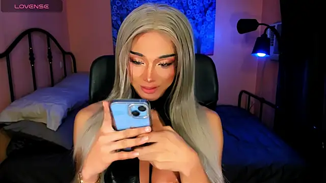 xUrGoddess_Bellax webcam