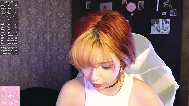 MissMorganMoon webcam