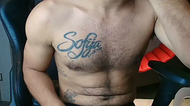 MyStrongSubmissive webcam