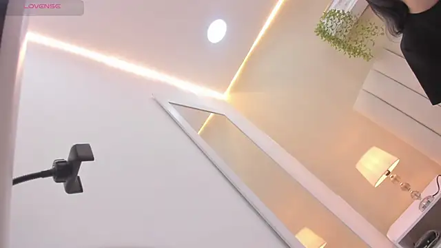 Mia_thompson_19 webcam