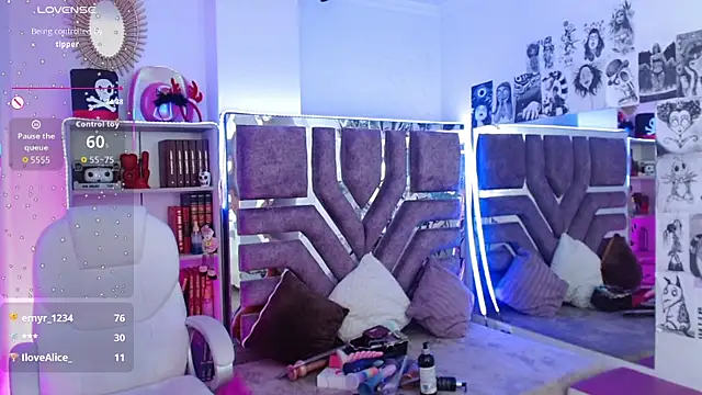 AliceWalker_11 webcam