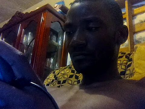 LookingLover34 webcam